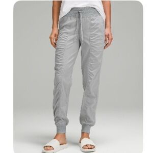 Lululemon dance studio jogger